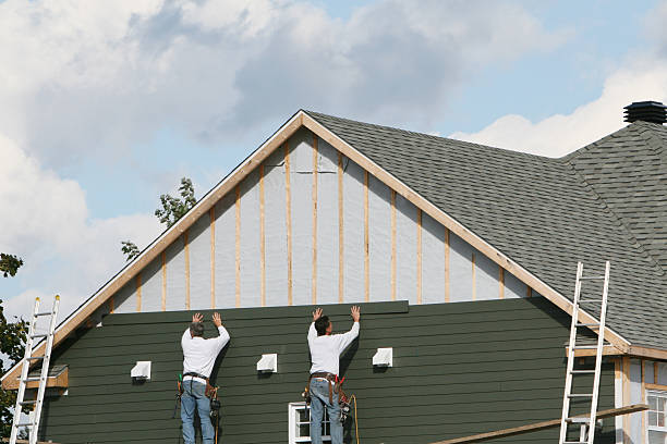 Professional Emergency Siding Repair technician working in Washington, WV
